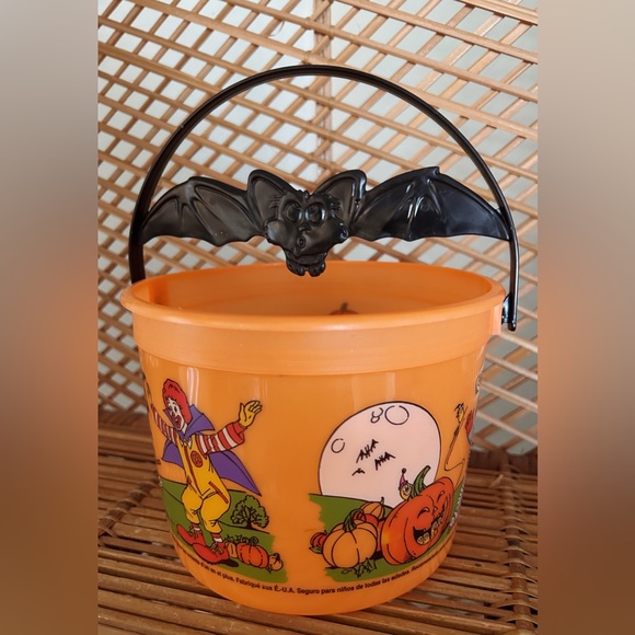 2001 McDonald’s Halloween Bucket - Picture 1 of 6